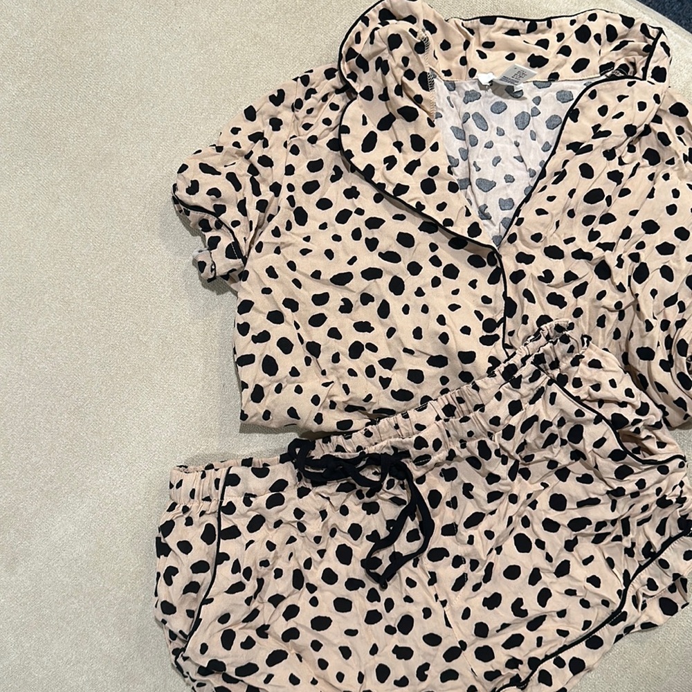 Forever 21 Leopard Pajama Set